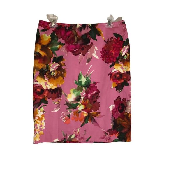 Talbots Fully Lined Back Zip Floral Pencil Skirt  SIZE 10P - Picture 1 of 7